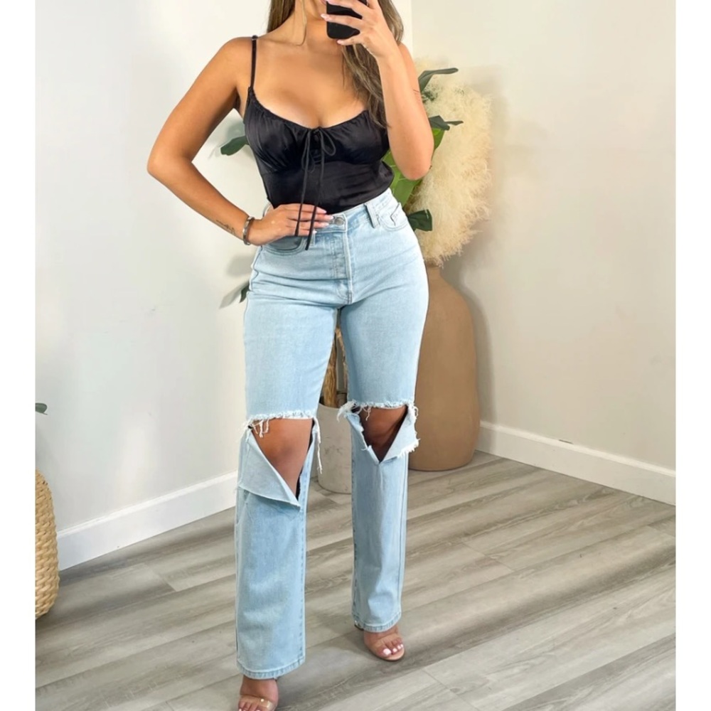 Brand New w/tags Luarasboutique (Blake Dad Jeans) light wash